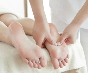 Gan có tốt không, nhìn vào chân là biết: Người có gan xấu thường có 5 bất thường này trên bàn chân