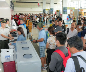 Giá vé máy bay tăng cao, tại sao kiểm tra không phát hiện vi phạm?