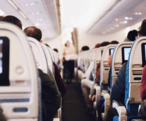3 dịch vụ miễn phí nhưng 'ẩn' trên máy bay: Nếu không dùng, tiếp viên sẽ không chủ động nói