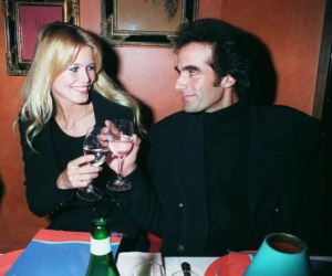 David Copperfield: 'Cắm sừng' siêu mẫu đẹp nhất hành tinh và hôn thê người mẫu vì nỗi ám ảnh tình dục với chân dài