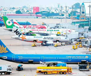 Thông tin giá vé máy bay 'cõng' 20 loại thuế và phí, Cục Hàng không nói gì?