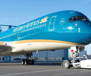 Lãnh đạo Vietnam Airlines: 'Ngành hàng không chỉ lãi khoảng 1 USD mỗi khách, bay vào Tân Sơn Nhất gặp một cơn mưa là mất'