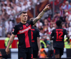 Bayer Leverkusen chính thức vô địch Bundesliga với thành tích bất bại cả mùa