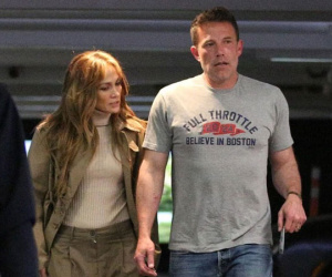 Ben Affleck và Jennifer Lopez bất thường giữa tin ly hôn
