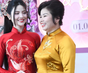 Từng bị dân mạng nhắc vì thiếu lễ phép với mẹ Quang Hải, Chu Thanh Huyền nay cực thân thiết, ghi điểm với mẹ chồng bằng cách này