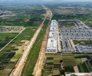 Giá vàng tăng cao, chốt lời lãi đậm có nên bán ngay lấy tiền mua đất?