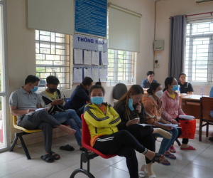 Rút BHXH một lần: Đặt lịch hẹn trực tuyến phải chờ 1-2 tháng mới đến lượt?