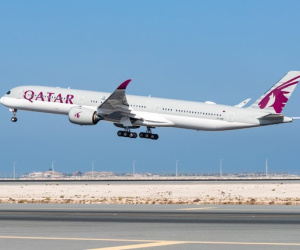 Máy bay Qatar gặp nhiễu động, nhiều người bị thương