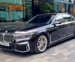 Chào BMW 750Li giá hơn 800 triệu, người bán khẳng định: ‘Tiền làm xe đắt hơn tiền xe, tiết kiệm xăng hơn Camry’