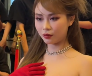MisThy xinh đẹp trên thảm đỏ, nhan sắc 'đốn tim' fan bất chấp cam thường