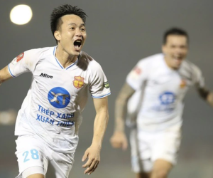 Thăng trầm sau lùm xùm 'vạ miệng', chân chạy cánh đa năng ở V.League sắp có trận ra mắt tuyển Việt Nam?