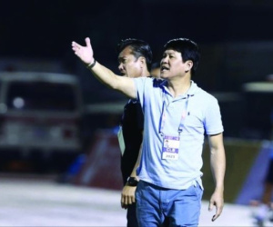 Trăm dâu đổ đầu 'tài'