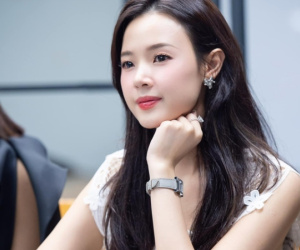 Midu bất ngờ bị soi lộ bụng lùm lùm trước thềm hôn lễ với chồng thiếu gia