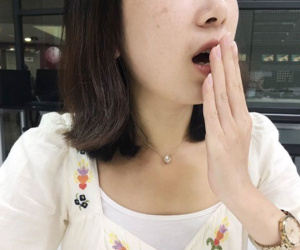 Chồng mất ăn mất ngủ vì mùi hôi miệng của vợ, đi khám mới hay cô mắc bệnh hiểm nghèo