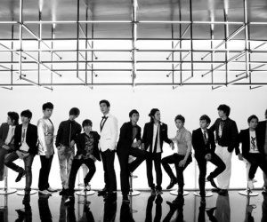 Super Junior - Nhóm nhạc 'huyền thoại' dính đầy thị phi, 1 thành viên dằn vặt 15 năm vẫn không được tha thứ!
