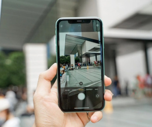 Chỉ còn hơn 8 triệu đồng, giá mẫu iPhone 'vạn người mê một thời' chạm đáy tại Việt Nam