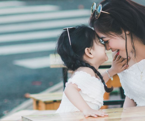 'Tại sao đứa trẻ nào cũng thích bám lấy mẹ?' - Sự thật bất ngờ đằng sau khiến ai cũng đau lòng