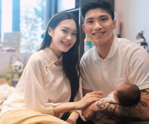Gia thế xịn của nhóc tỳ nhà Đoàn Văn Hậu: Bố cầu thủ nổi tiếng, mẹ là mỹ nhân, ông bà ngoại rất nổi tiếng