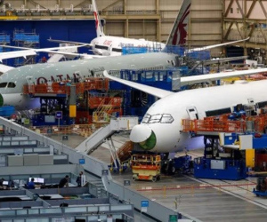 'Chúng tôi đang trong trạng thái hoảng loạn!': Công nhân Boeing tiết lộ những chuyện 'động trời' bên trong cơ sở sản xuất máy bay lớn nhất thế giới
