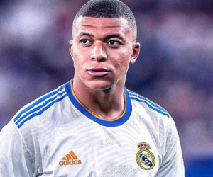 Kylian Mbappe chính thức gia nhập Real Madrid