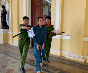 Tuyên tử hình nghịch tử sát hại cả cha lẫn mẹ