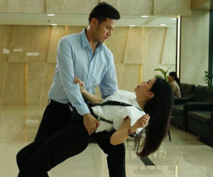 Cặp sao Việt đóng anh em trên phim nhưng cưới nhau ngoài đời, nhà trai ấm ức vì phải 'dạy' vợ hôn bạn diễn