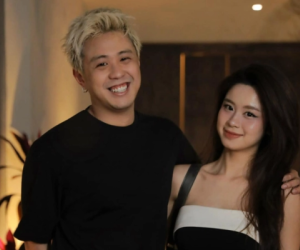 'Tai nạn' khó lường của mỹ nhân nóng bỏng khi đưa điện thoại cho bạn trai thiếu gia