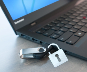 Chuyên gia cảnh báo tuyệt đối không làm điều này với laptop cá nhân, 'cái bẫy' được giăng ra, ai tò mò sẽ phải trả giá đắt!