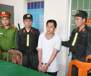'Lật mặt' những kẻ lừa 'chạy án' để chiếm đoạt tiền ở miền Tây