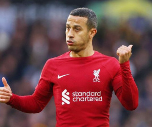 Liverpool tống tiễn 10 cầu thủ, có 'bệnh binh' Thiago