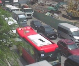 Kẹt xe nghiêm trọng từ sáng đến trưa trên đường dẫn cao tốc TP HCM - Long Thành - Dầu Giây