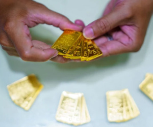 Ngân hàng Nhà nước ra công văn siết mua bán vàng miếng SJC tại cửa hàng
