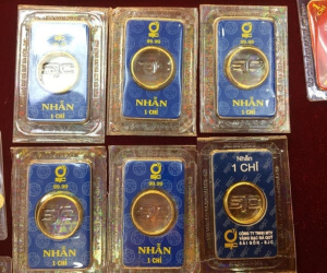 Giá vàng nhẫn trong nước tiếp tục giảm mạnh sau tin 'sốc' Trung Quốc ngừng mua vàng