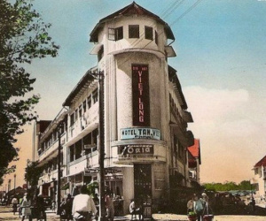 Đại gia lừng lẫy Sài Gòn một thời: Sở hữu dinh thự 4 mặt tiền rộng 800m2, đời con cháu sống cảnh khó tin