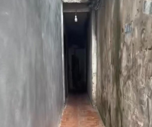 Giật mình nhà trong ngách sâu hun hút, xe máy không vào được, chỉ có thể đi bộ có giá lên đến 8,5 tỷ đồng
