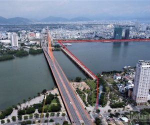 Con đường hơn 1km đắt giá bậc nhất Đà Nẵng hút du khách check-in