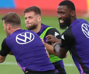 Tuyển Đức bất ổn trước EURO 2024: Rudiger và Fullkrug suýt ẩu đả