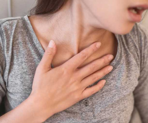 Cả nhà ngộ độc CO phải cấp cứu do hàng xóm đốt nhang diệt muỗi cỡ lớn