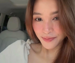 Hoa hậu Tiểu Vy tậu xe xịn sau khi mua nhà tiền tỷ tặng bố mẹ ở tuổi 23