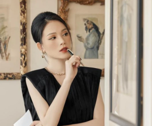 Phong độ nhan sắc lạ lẫm của dâu hào môn Linh Rin ngoài đời