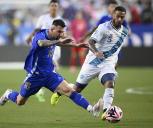 Messi ghi 2 bàn, Argentina phô trương sức mạnh trước Copa America