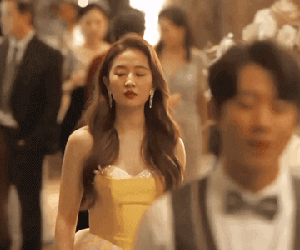 Lưu Diệc Phi bị tẩy chay vì lừa dối khán giả, 'Câu chuyện hoa hồng' càng về cuối càng đuối