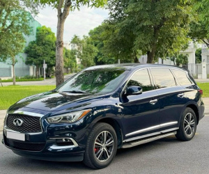 Cận cảnh Infiniti QX60 chạy 7 năm bán hơn 900 triệu ở Hà Nội
