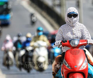 Từ tháng 7 - 9, nhiệt độ có xu hướng cao hơn trung bình nhiều năm