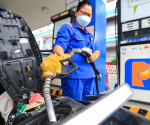 Giá xăng, dầu tăng lần thứ hai liên tiếp trong tháng