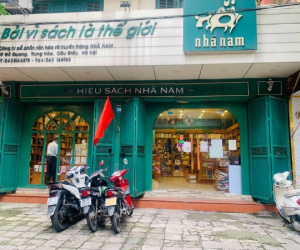 Ông Nguyễn Nhật Anh - Tổng giám đốc bị đình chỉ của Nhã Nam - bị nhân viên cũ tố cáo hành vi quấy rối tình dục