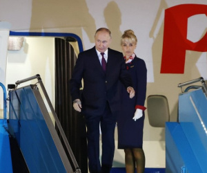 Tổng thống Nga Putin đến Hà Nội, bắt đầu chuyến thăm Việt Nam