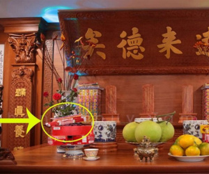 Cúng ngày Rằm và mùng 1, khi đặt tiền vàng mã lên bàn thờ cẩn thận điều này tránh phạm kỵ kẻo mất lộc
