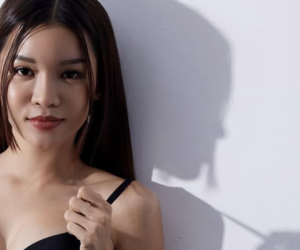 Camera tóm dính bạn gái sexy của thủ môn Lâm tây, trên mạng nóng bỏng ngoài đời thế nào?