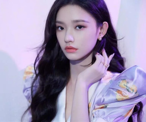 'Tiểu tam' tin đồn khiến Trần Hiểu si mê đến mức đòi ly dị Trần Nghiên Hy là ai?